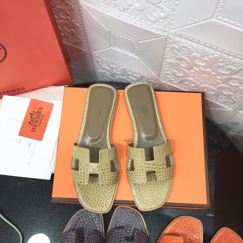 Hermes Slippers